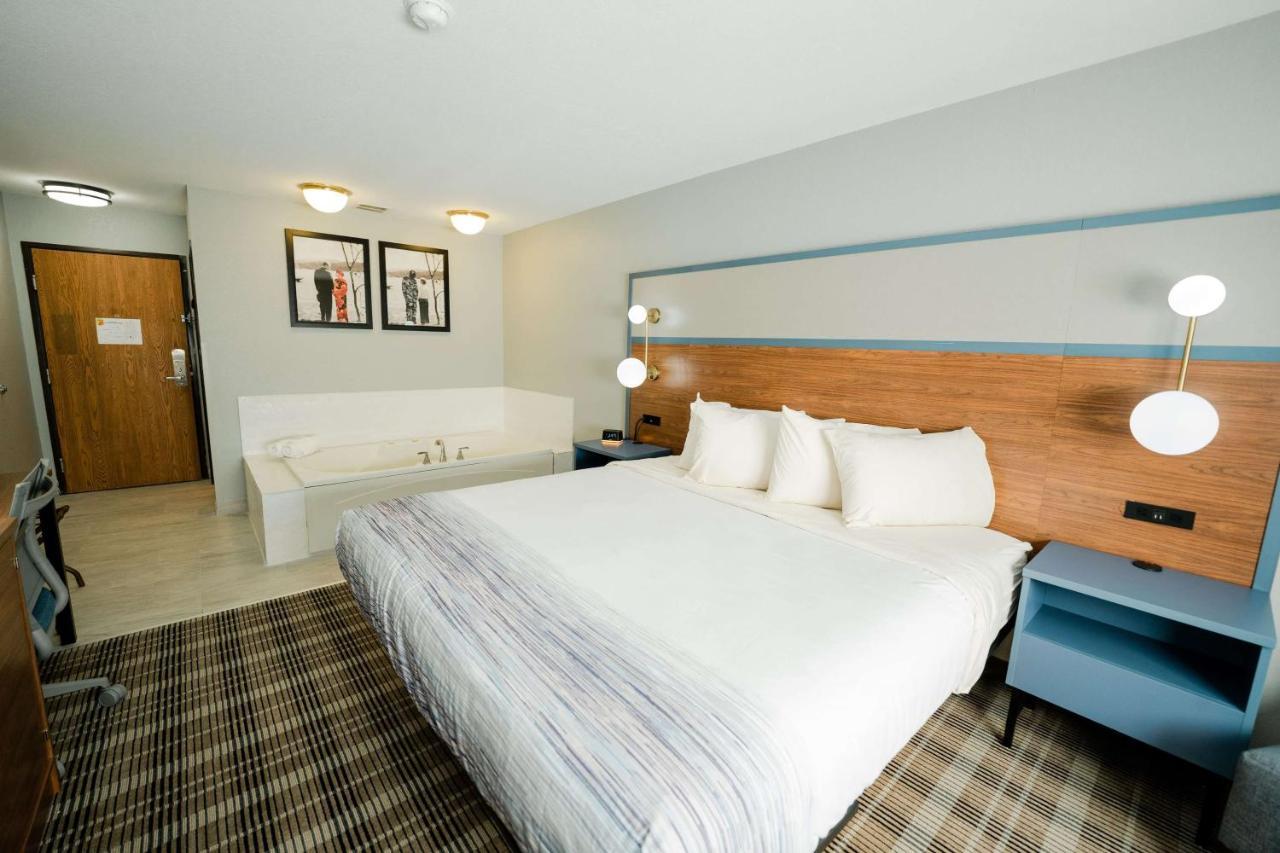 Americinn By Wyndham Tomahawk Dış mekan fotoğraf